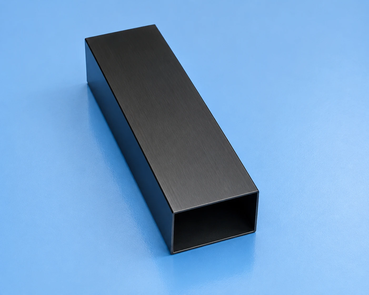 Black Anodizing Profile Finish