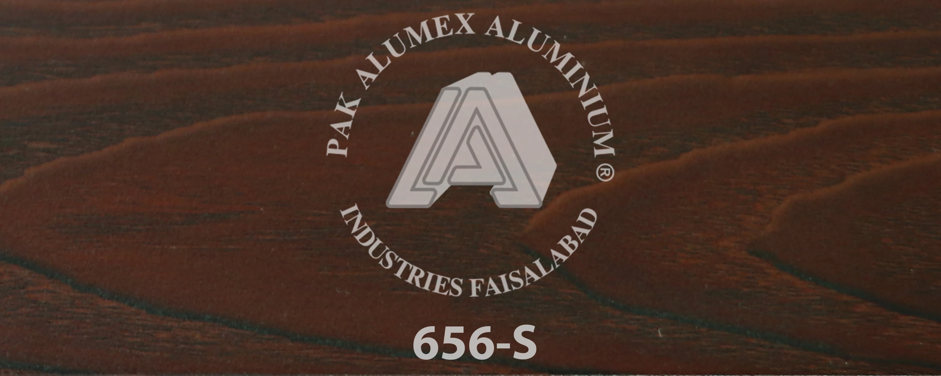Dark Chestnut Wood Texture Profile Sample