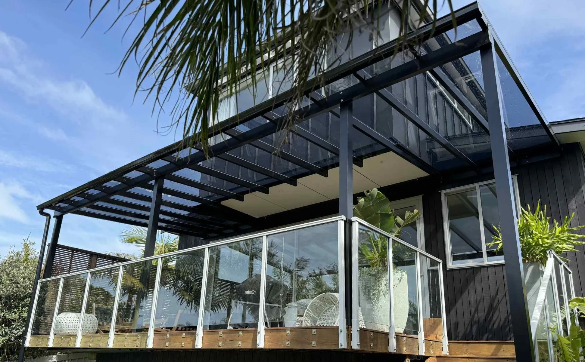 Exterior weather resistant aluminium railing and fencing profiles